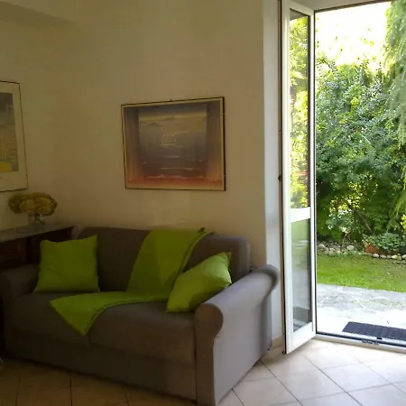 All'ombra Dei Tassi *