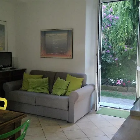 All'ombra Dei Tassi Holiday home Mandello del Lario