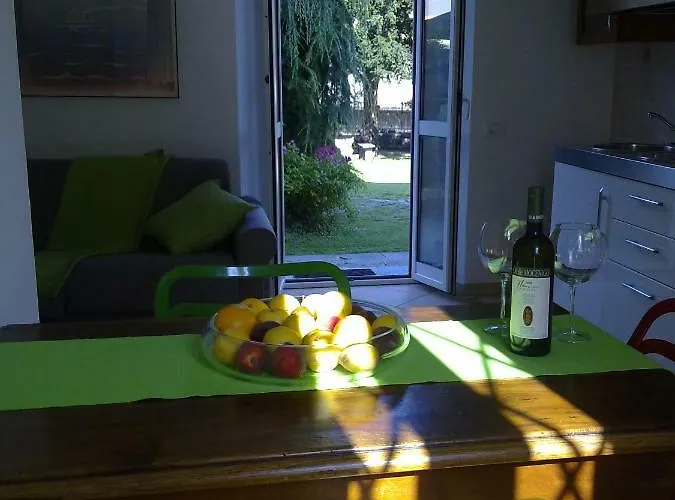 All'ombra Dei Tassi Holiday home Mandello del Lario